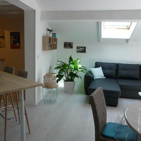 Bleu De L'Isle Apartment Ngoại thất bức ảnh