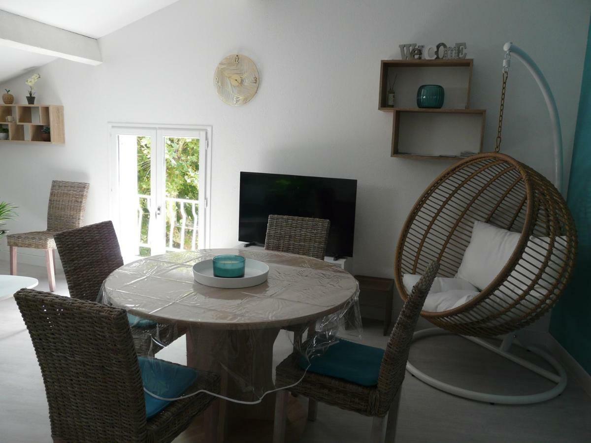 Bleu De L'Isle Apartment Ngoại thất bức ảnh
